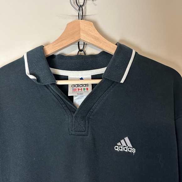 Vintage Adidas Polo Shirt Medium - Picture 4 of 7